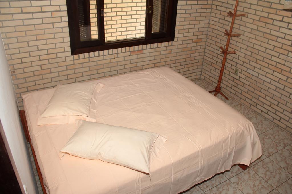מלון בומבינאס Residencial Aracua חדר תמונה