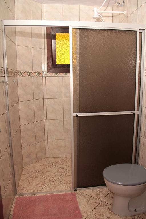 מלון בומבינאס Residencial Aracua מראה חיצוני תמונה